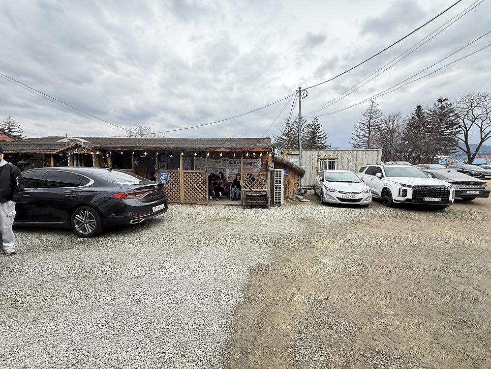Parking lot next to the restaurant