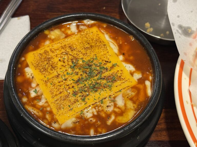 Geudongne Tteokbokki, Yeonnam: Retro Snack Bar Tteokbokki with ₩2,500 Draft Beer