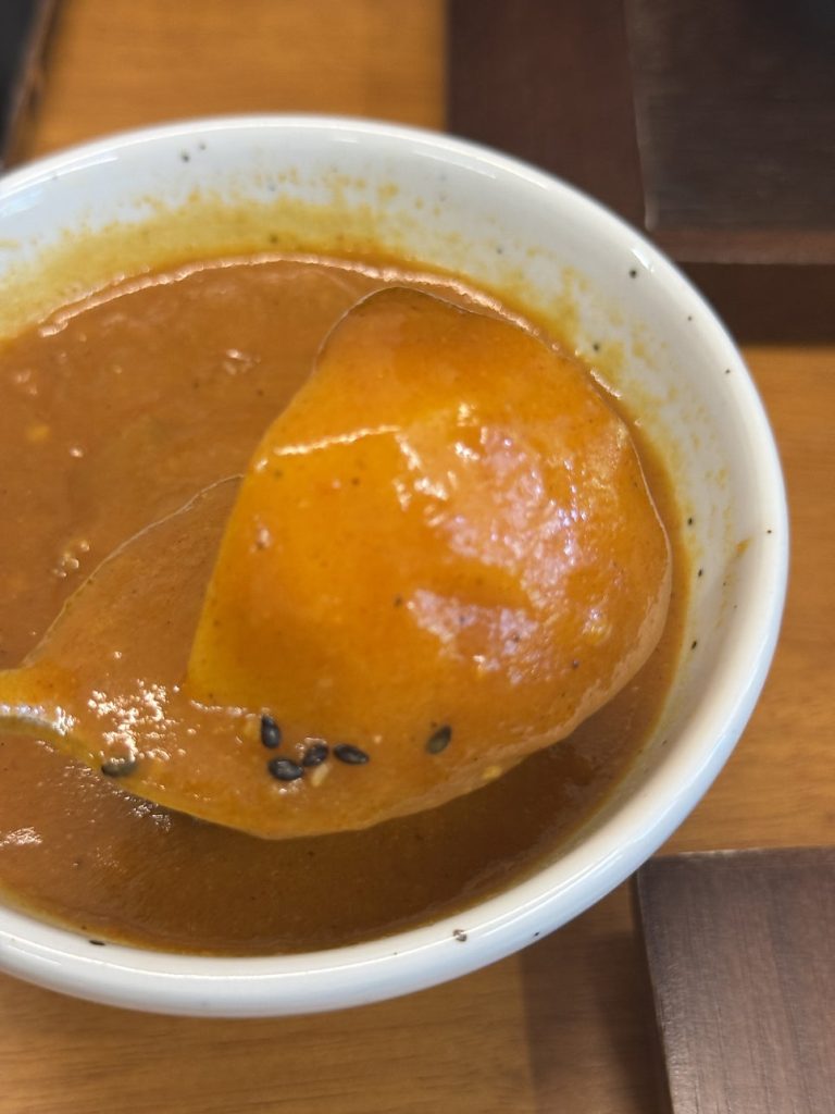 Gochujang curry served with the set