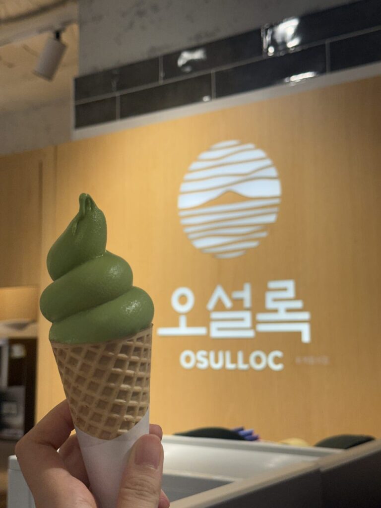Osulloc at Shinsegae Times Square, Yeongdeungpo: Jeju Green Tea Ice Cream Without Flying to Jeju