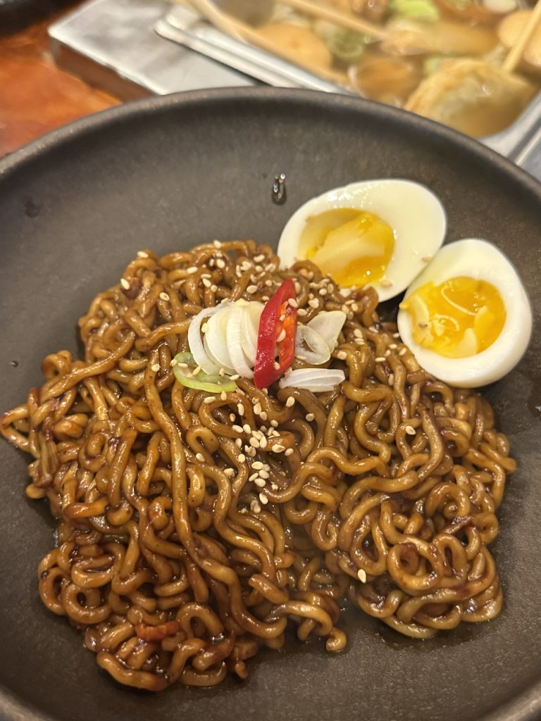 Mixing truffle jjapaghetti