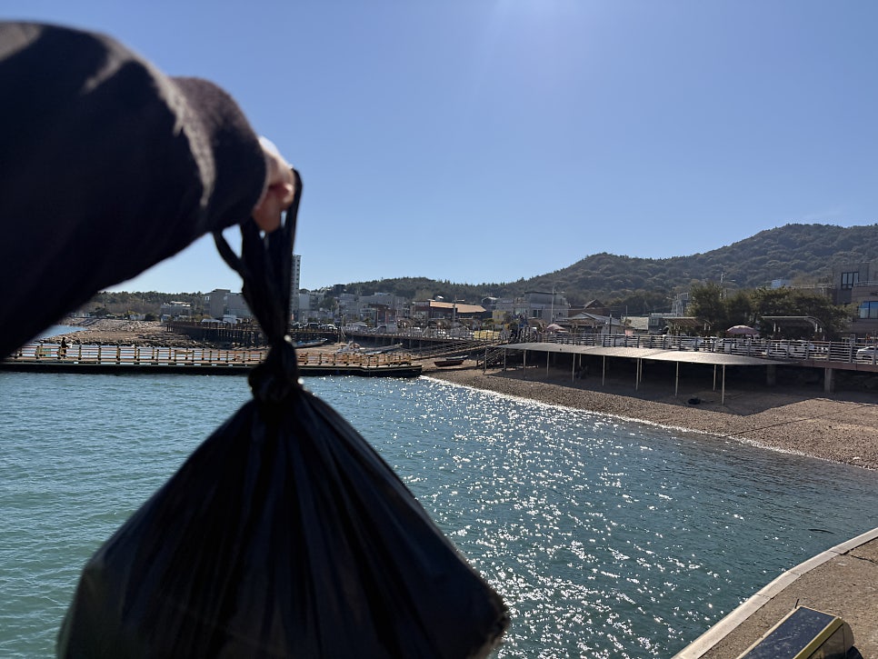 Fish market restaurant cleaning our catch